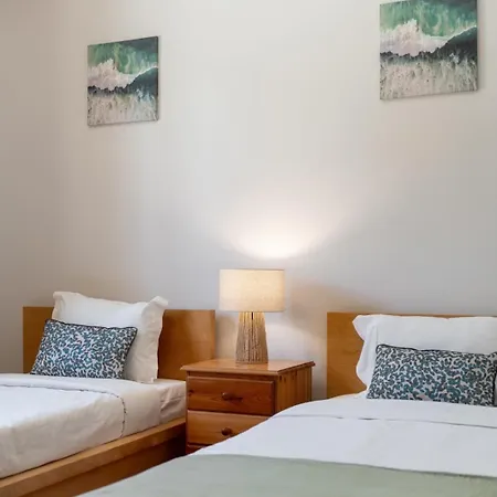 Σπίτι διακοπών With Outdoor Space - Moradia Felicidade Rocha Pxo Πόρτο Σάντο