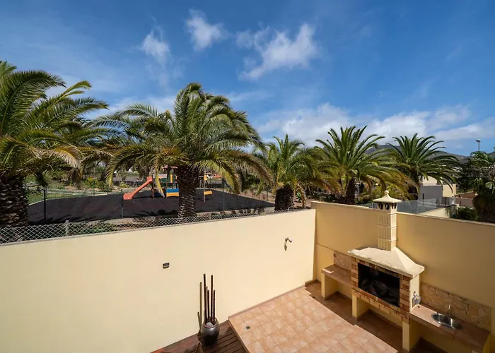 Moradia Felicidade Rocha Pxo By An Island Tatil Evi