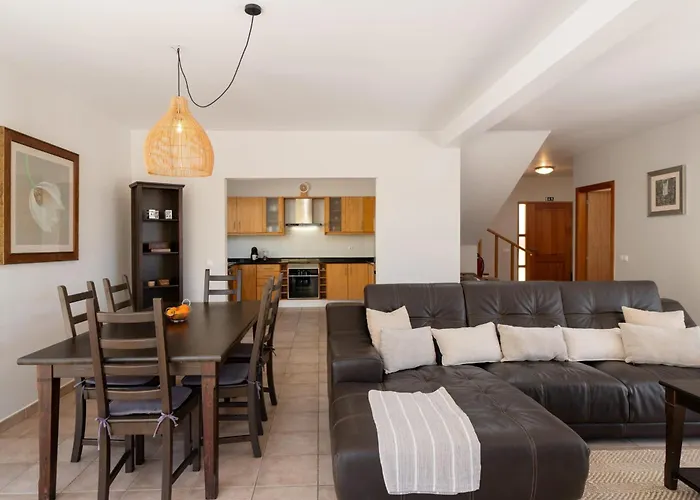 Tatil Evi Moradia Felicidade Rocha Pxo By An Island Letterkenny