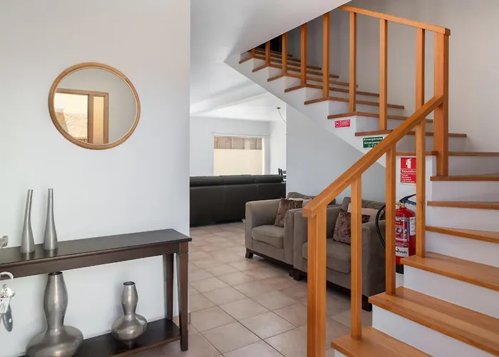 Moradia Felicidade Rocha Pxo By An Island * Letterkenny