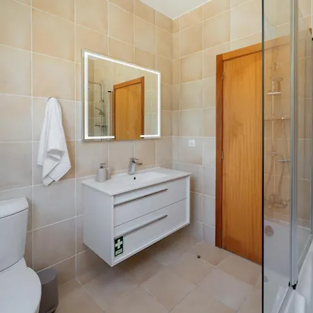 Semesterbostad Moradia Felicidade Rocha Pxo By An Island Porto Santo