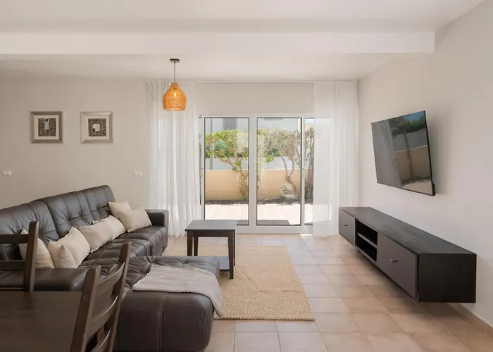 Moradia Felicidade Rocha Pxo By An Island Casa vacanze *